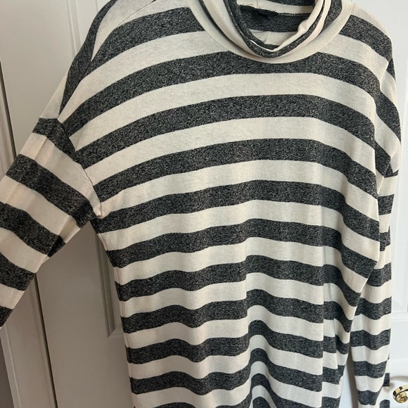 J. Crew Grey & White Striped Turtleneck top - Picture 5 of 6